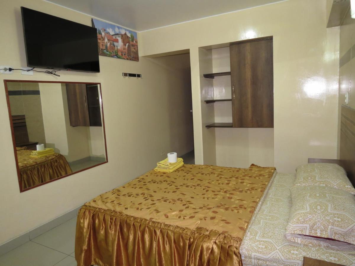 Estrella Hotel 2*